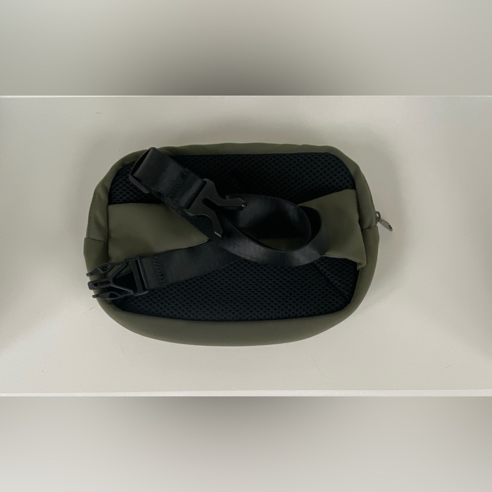 Obe’ Crossbody Waist-Belt Bag, Waistband Belt Bag Fanny-Pack, Hunter Green - Picture 2 of 7